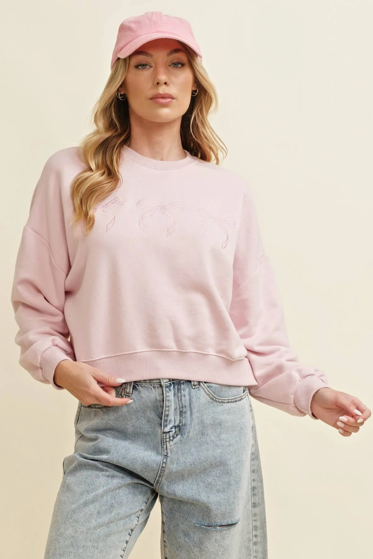 CT13362K - EMBROIDERED BOW DETAIL PULLOVER TOP: Light Pink / S