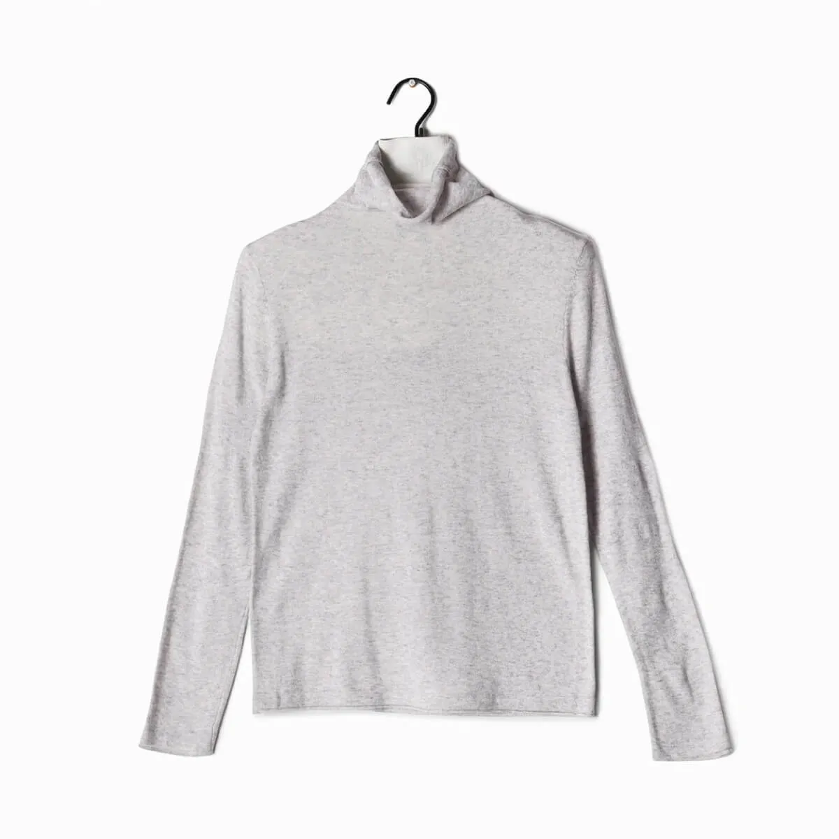 Lightweight Turtle Neck Sweater