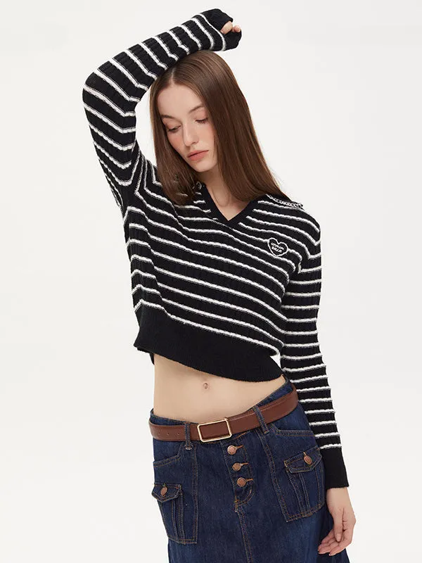 Nvuvu Collared Design Heart Pattern Stripes Sweaters