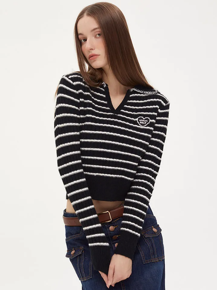 Nvuvu Collared Design Heart Pattern Stripes Sweaters